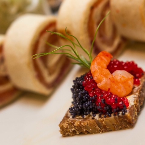 Fingerfood aneb večírkové delikatesy na jedno sousto